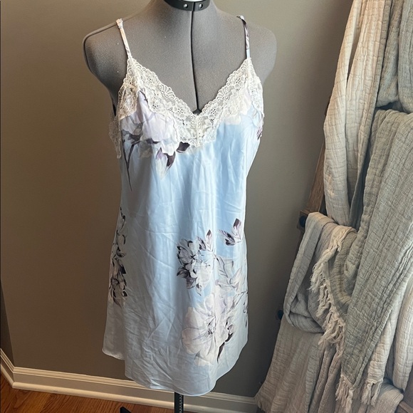 Floral Lace Trim Nightgown - Picture 1 of 13